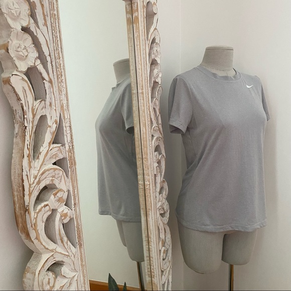 Nike dri-fit t-shirt - Picture 2 of 5